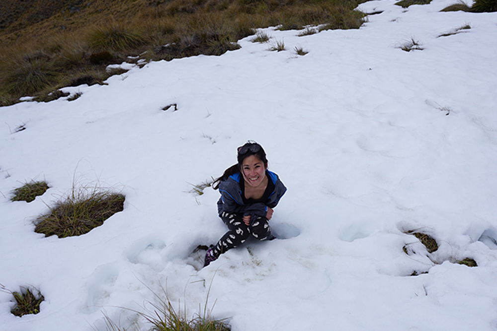 Playing with snow whilst on my New Zealand Working Holiday Visa 
